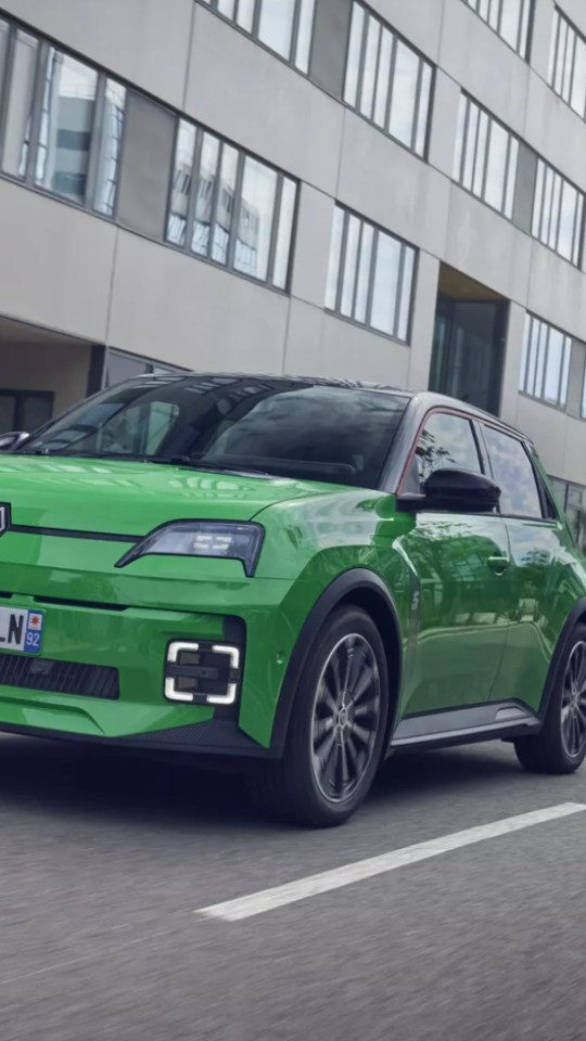 Renault 5 e-tech // Source : Renault