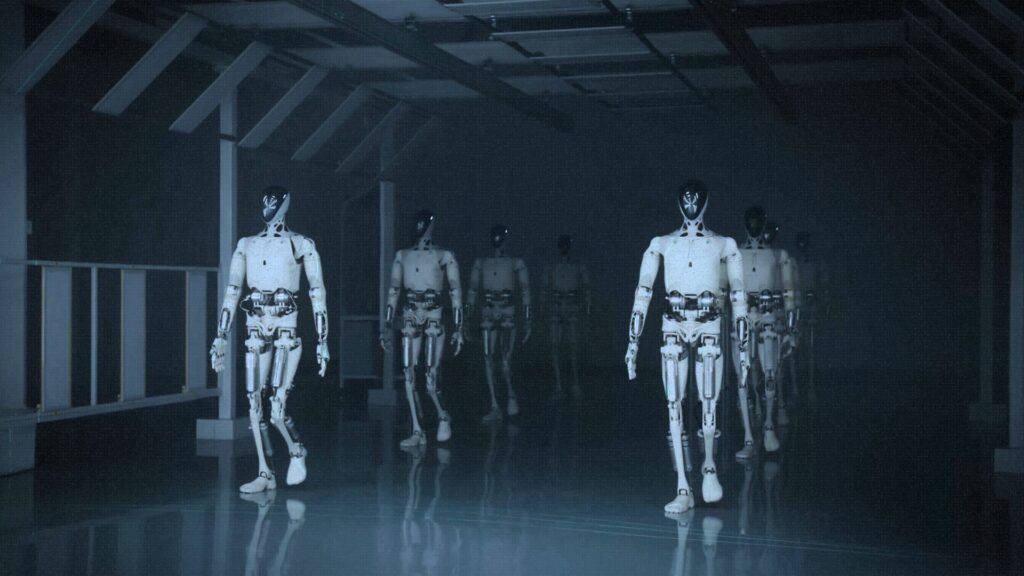 Le robot baptis&eacute; IRON mesure 1,73 m pour environ 70 kg. // Source : XPeng