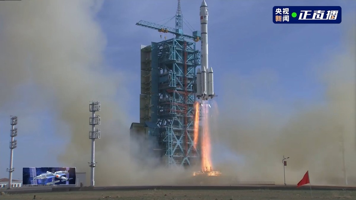 Shenzhou 22 Longue Marche 2F