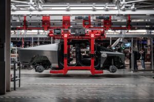 Production du Cybertruck à la gigafactory d'Austin // Source : Tesla