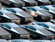 tesla Cybertruck en stock  // Source : Tesla