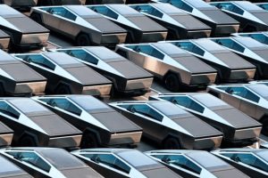 tesla Cybertruck en stock  // Source : Tesla