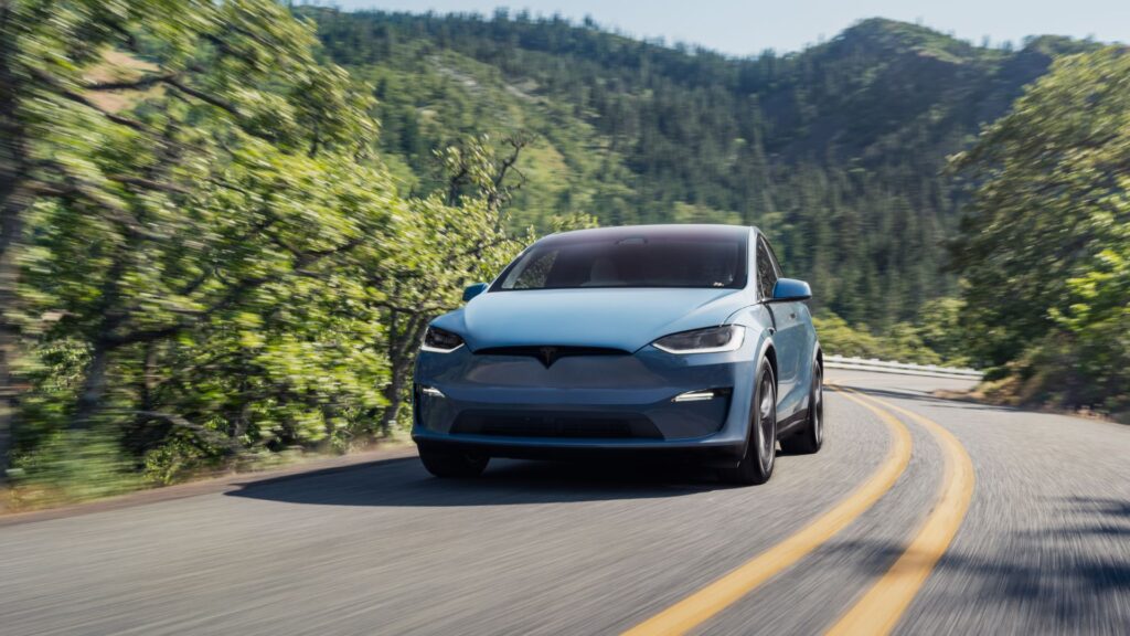 Le Tesla Model X (2025) // Source : Tesla