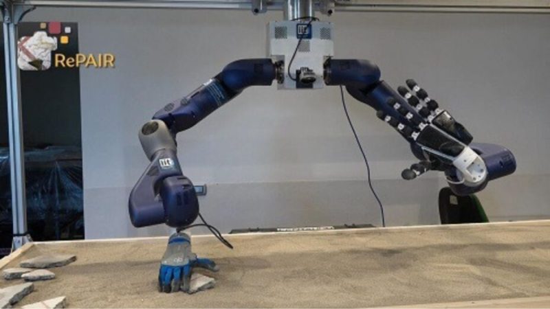 Ce robot aide les archéologues de Pompéi à reconstituer des fresques brisées en milliers de morceaux