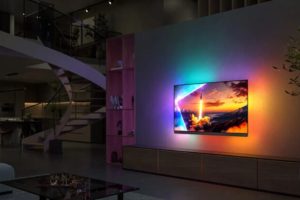 TV Philips 65OLED910 // Source : Philips TV Philips 65OLED910 // Source : Philips