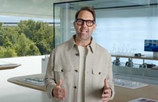 Alan Dye à la WWDC 2025. // Source : Apple