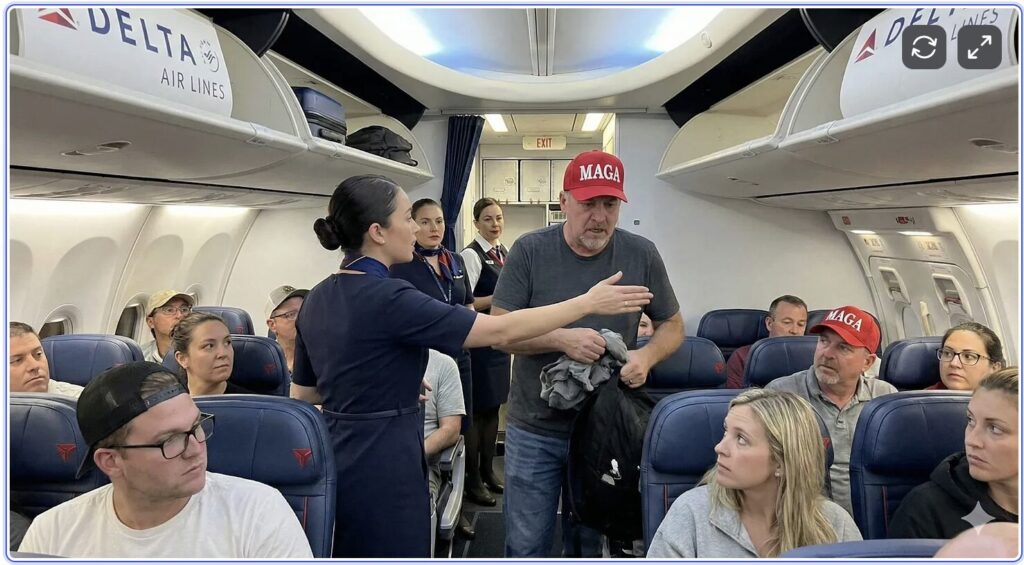 Une image truquée, produite par Nano Banana Pro, montre une hôtesse de l'air de Delta Air Lines débarquant un passager portant une casquette MAGA. (Image IA via Nano Banana Pro) // Source : NewsGuard