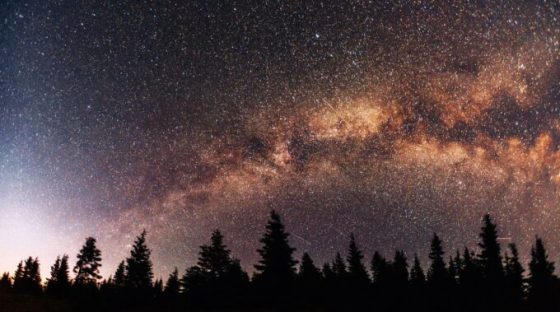 Ciel étoilé. // Source : Envato