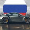 Sanctions, piratage ou sabotage ? Pourquoi des centaines de Porsche sont soudainement clouées au sol en Russie // Source : Montage Numerama
