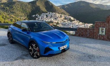 L'Alpine A390 à l'essai. // Source : Robin San Vicente pour Numerama