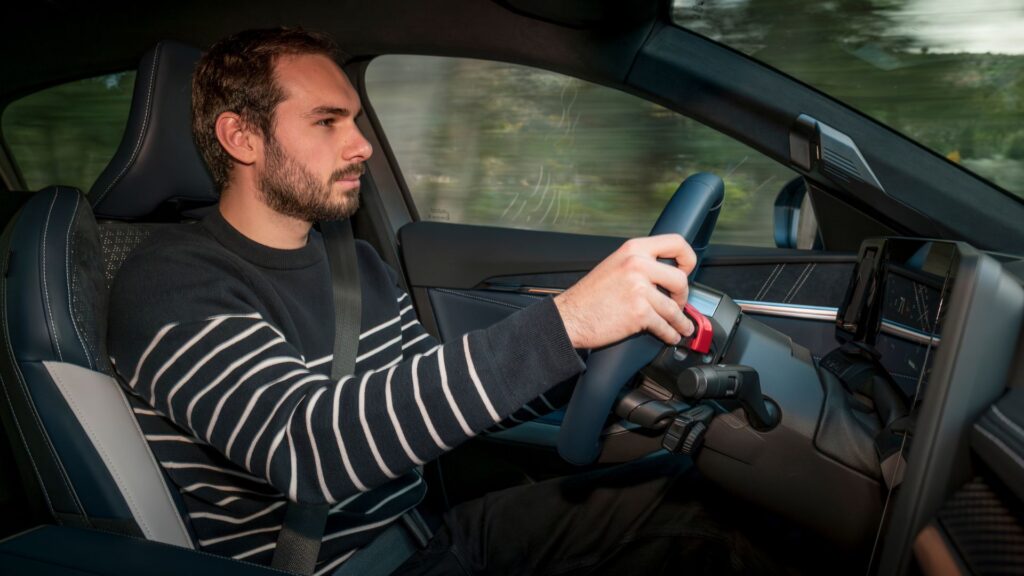 L'Alpine A390 à l'essai. // Source : CETADI PROD pour Numerama