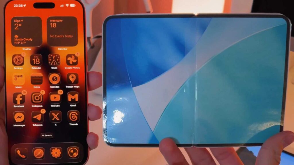 iPhone 17 Pro Max et iPhone Fold  // Source : X / BenGeskin