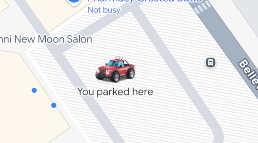 Détail amusant : on peut personnaliser l'icône de sa voiture dans les réglages. Détail amusant : on peut personnaliser l'icône de sa voiture dans les réglages.