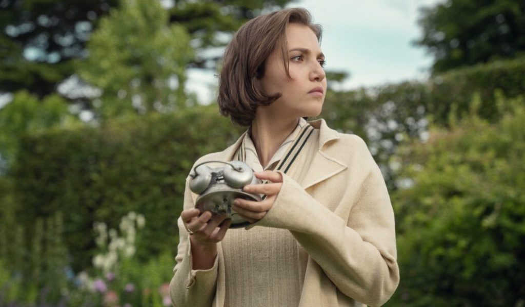 Les Sept Cadrans d'Agatha Christie // Source : Netflix