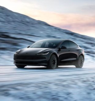 Tesla Model 3 Standard // Source : Tesla