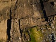 Vue aérienne des latrines. // Source : Infections parasitaires au fort romain de Vindolanda par le mur d'Hadrien, Royaume-Uni