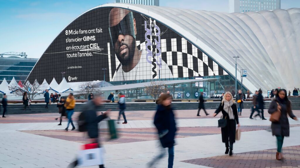 Pour promouvoir Gims, qui a battu plusieurs records, Spotify prévoit une gigantesque opération marketing.