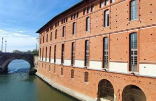 Les façades Garonne de l'Hôtel-Dieu // Source : CHU Toulouse 
