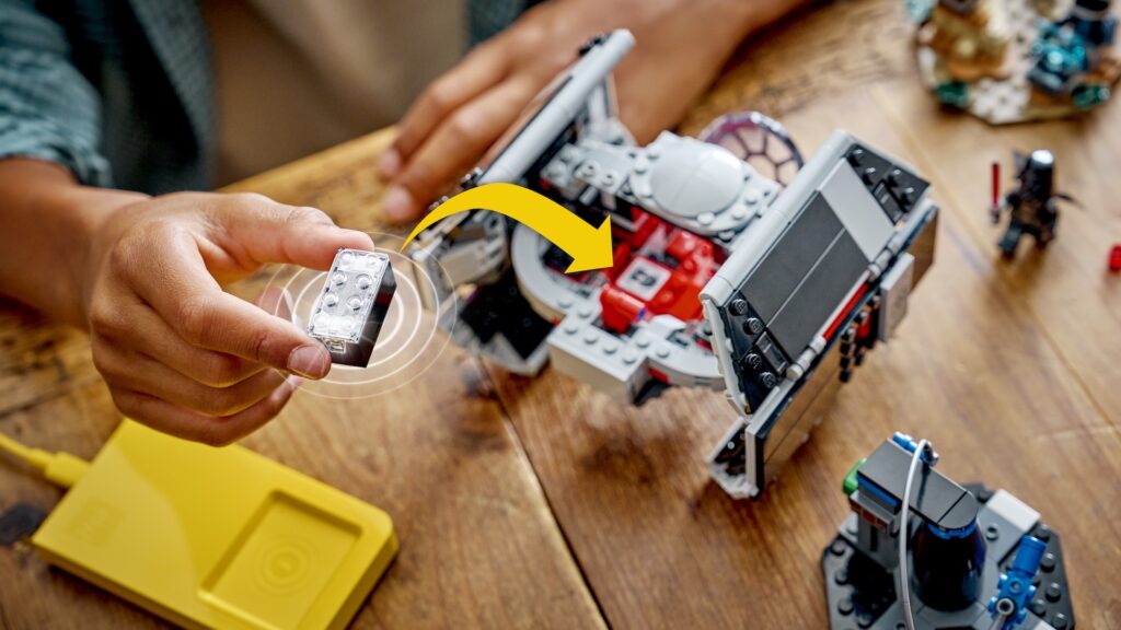 Lego Smart Play // Source : Lego Lego Smart Play // Source : Lego