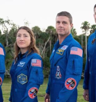 L'équipage d'Artémis II. // Source : Flickr/CC/Nasa HQ Photo (image modifiée) L'équipage d'Artémis II. // Source : Flickr/CC/Nasa HQ Photo (image modifiée)