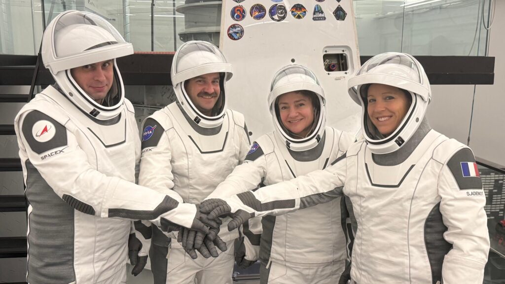 Sophie Adenot : le lancement de la mission Crew-12 reporté de 24h