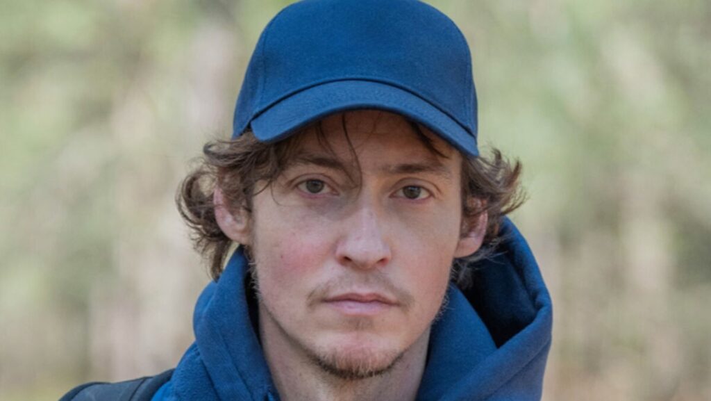 St&eacute;phane dans la saison 1 de Loups Garous // Source : Canal+