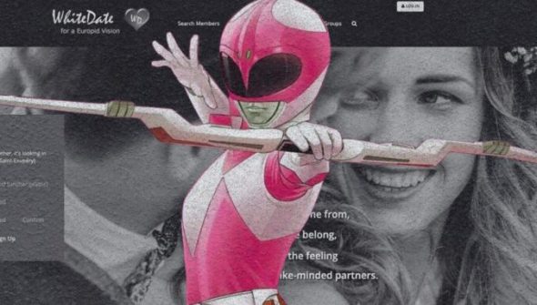 Power Ranger rose // Source : Montage Numerama