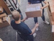 arnaque smishing livreur // Source : Montage Numerama