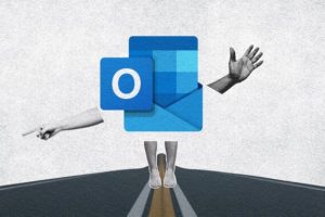 outlook mode avion // Source : Montage Numerama