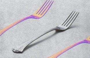 fork bomb attack // Source : Montage Numerama