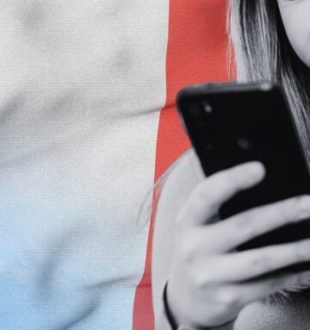 France Réseaux Sociaux Interdiction // Source : Numerama