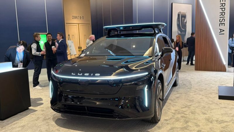 La fin des chauffeurs VTC&nbsp;? On a vu le taxi autonome de Uber en vrai