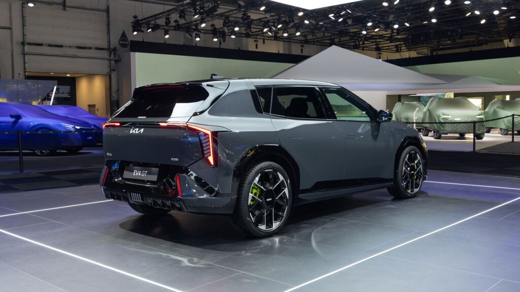 La nouvelle Kia EV GT au Salon de Bruxelles. // Source : Kia La nouvelle Kia EV GT au Salon de Bruxelles. // Source : Kia