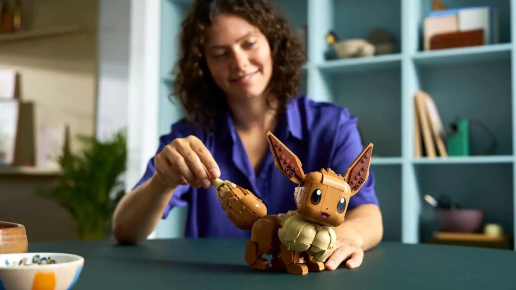 Lego &Eacute;voli // Source : Lego