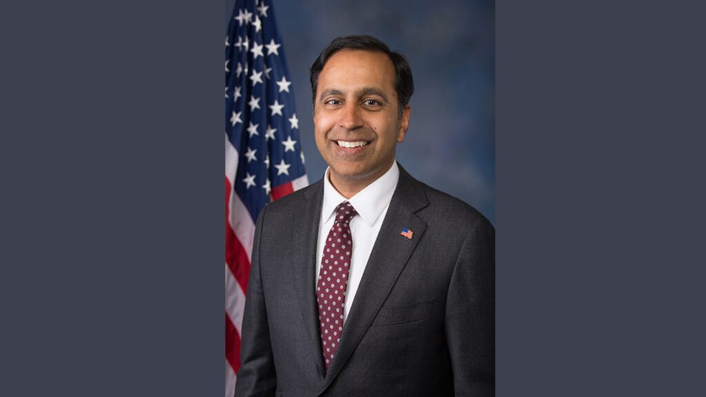 Raja Krishnamoorthi. // Source : Eric Connolly via Wikip&eacute;dia