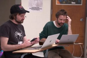 Les frères Duffer dans La dernière aventure // Source : Netflix