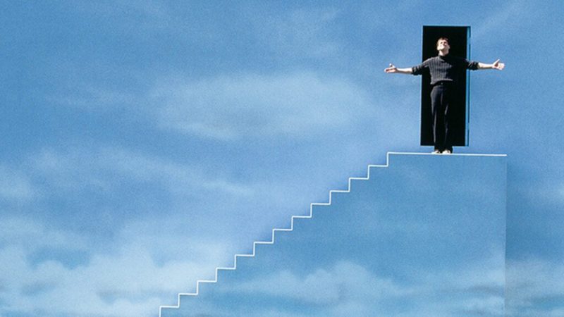C&rsquo;est quoi, l&rsquo;arnaque au «&nbsp;Truman Show&nbsp;»&nbsp;? Ces scams à l&rsquo;investissement où l&rsquo;IA scénarise tout