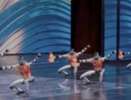 Au gala annuel du Nouvel An chinois de la CCTV -- l’émission la plus regardée du pays -- l’entreprise Unitree a frappé fort. // Source : Unitree / CCTV / China Media Group