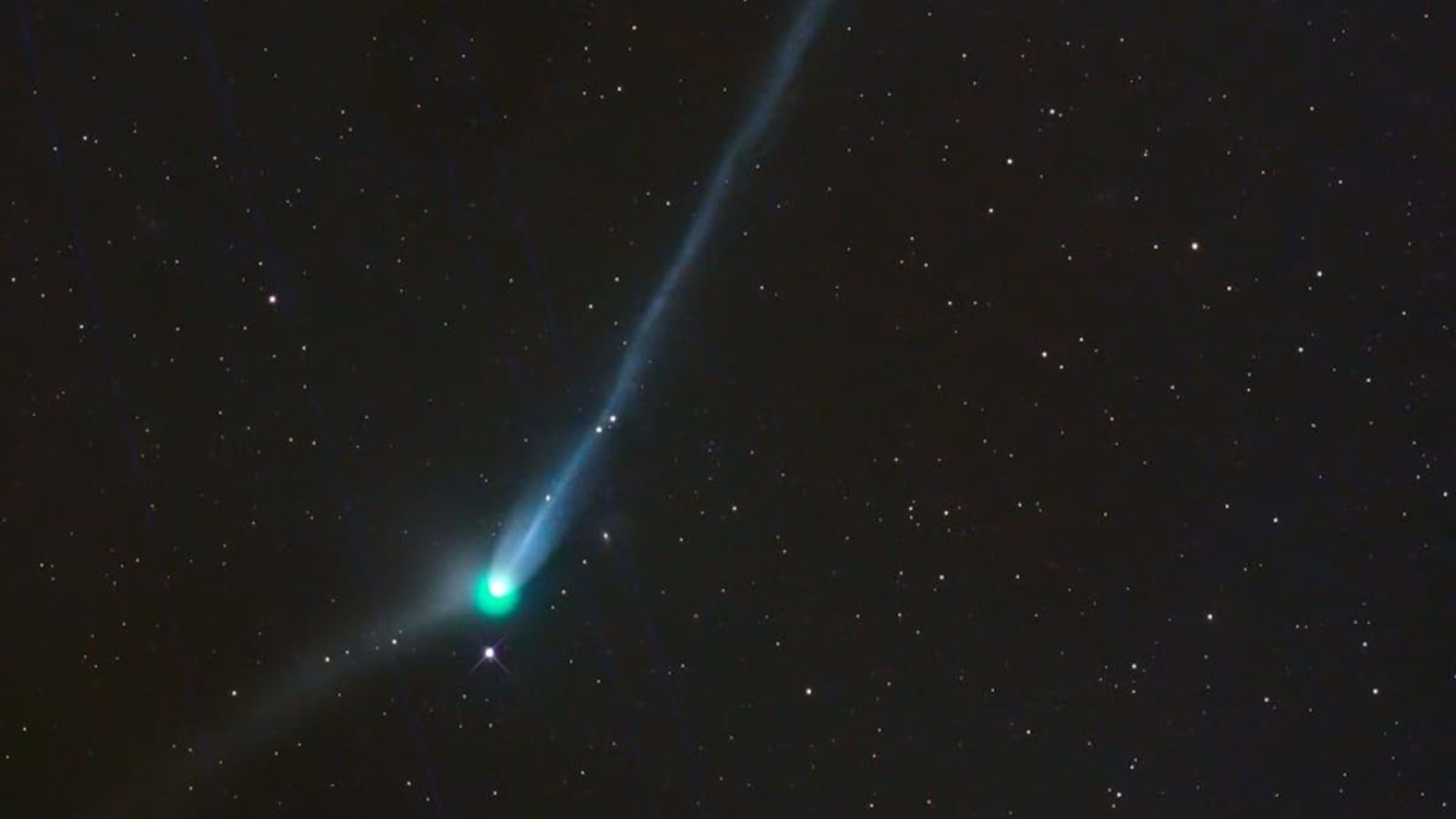 Dîtes au revoir à cette comète verte, elle va quitter notre système solaire