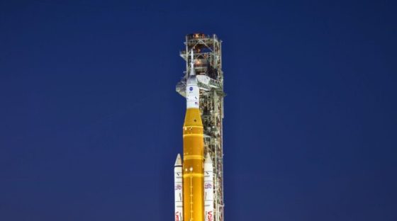 La fusée SLS. // Source : Flickr/CC/Nasa (photo modifiée)