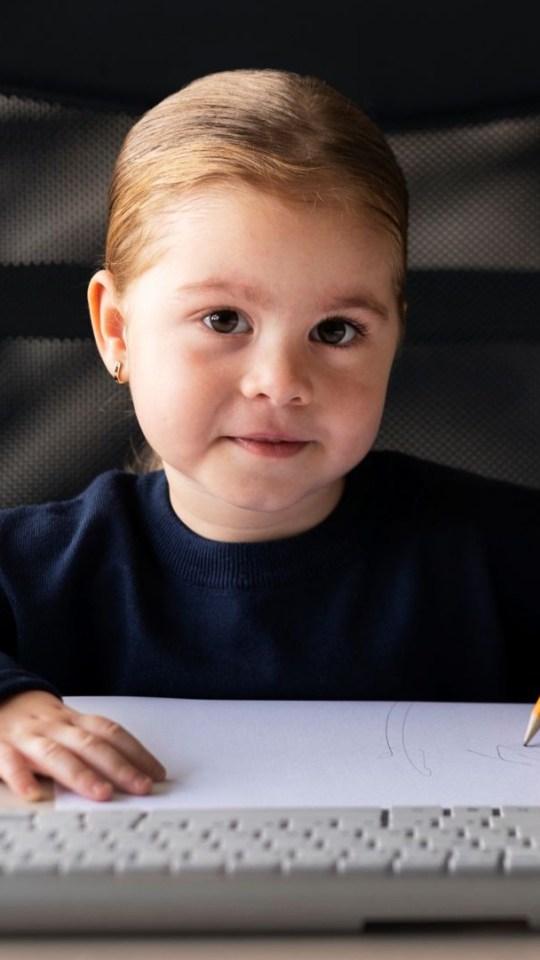 Source : Freepik Source : Freepik