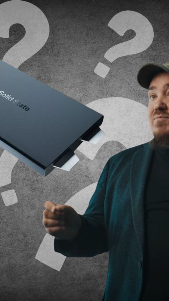 Donut Lab et sa batterie solide // Source : Montage Numerama Donut Lab et sa batterie solide // Source : Montage Numerama