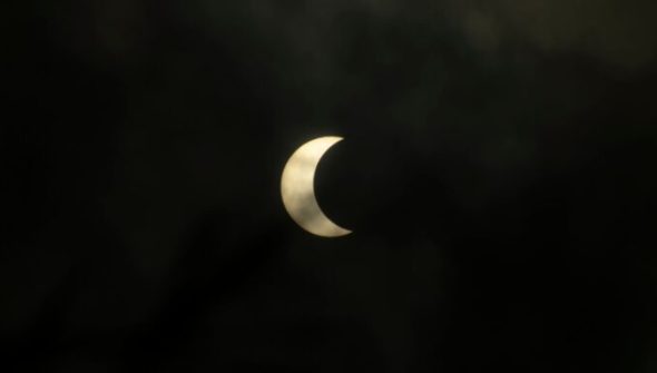 Éclipse solaire. // Source : Envato Éclipse solaire. // Source : Envato