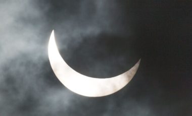 Éclipse solaire. // Source : Canva
