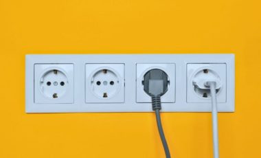 Prises électriques. // Source : Canva Prises électriques. // Source : Canva