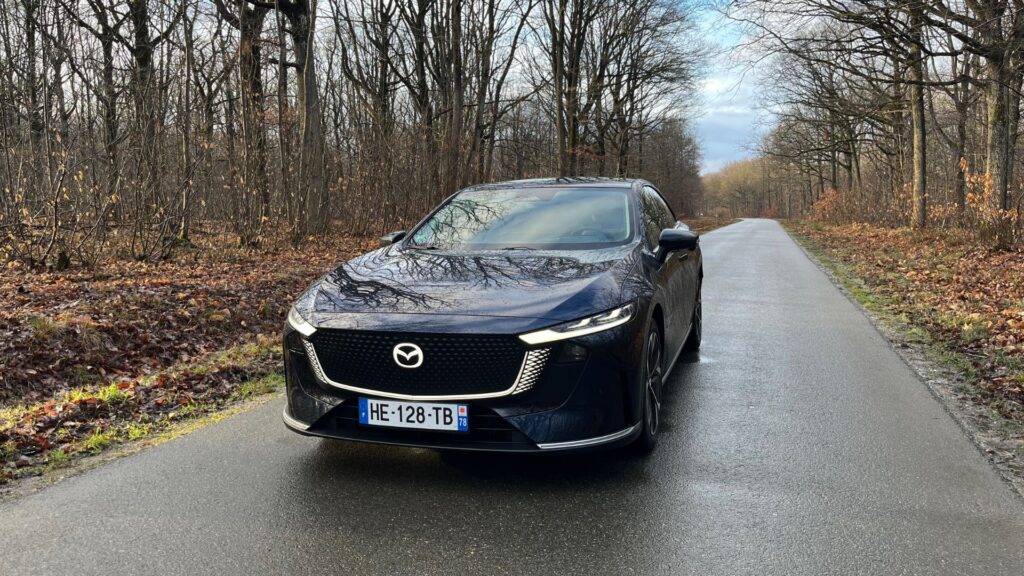 La Mazda 6e à l'essai // Source : Robin San Vicente pour Numerama