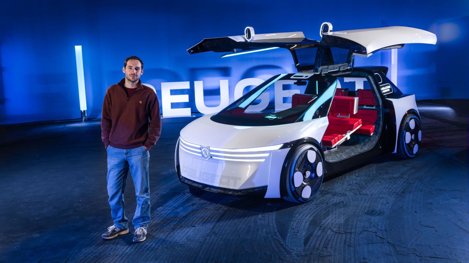 J’ai essayé le concept-car de Peugeot et sa direction électronique révolutionnaire