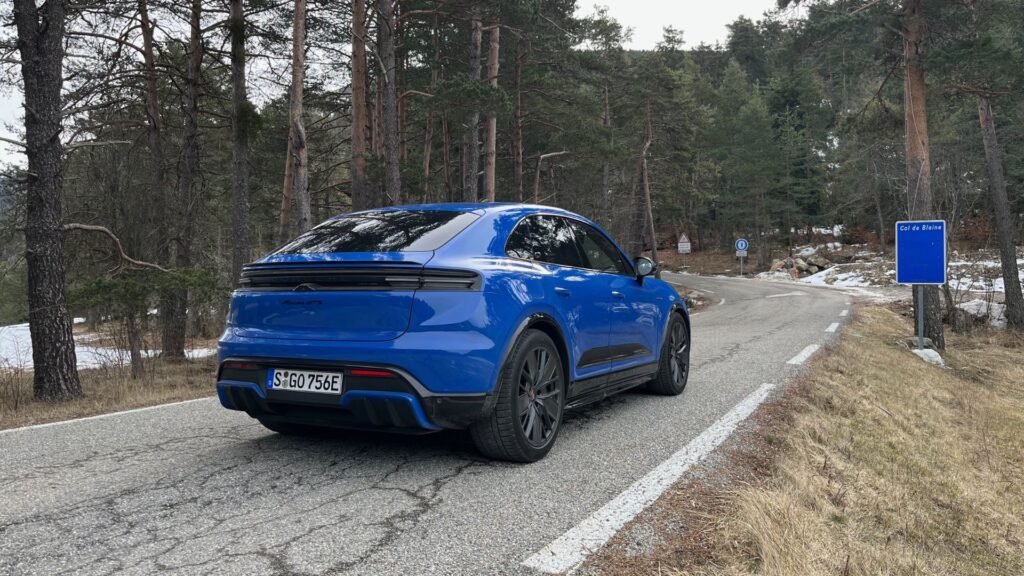 Le Porsche Macan GTS à l'essai. // Source : Robin San Vicente pour Numerama