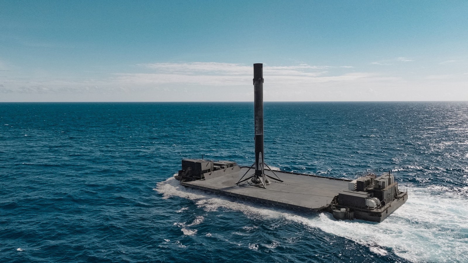 Starlink : SpaceX réussit un retour de booster rare au large des Bahamas