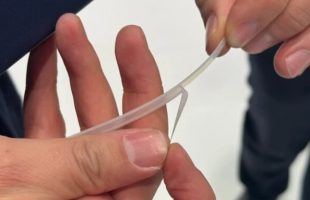 Huawei et un câble FTTR. // Source : Frandroid